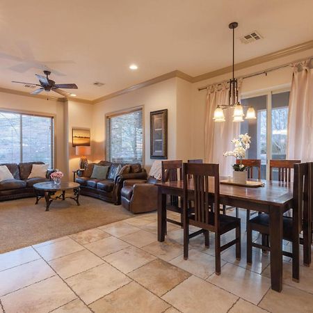 D5-Coral Springs Poolside-Ground Floor 3-Bedroom Hillside View Hurricane Rom bilde